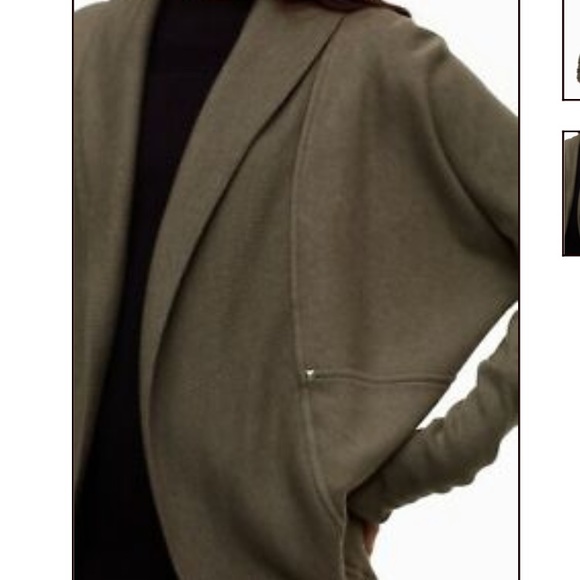 Aritzia Wilfred sweater - Picture 2 of 7